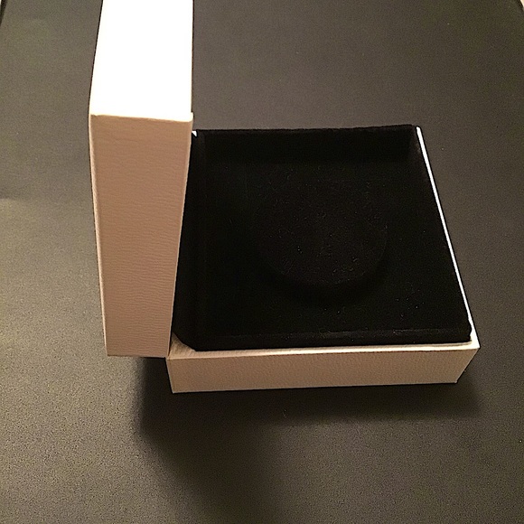 Pandora empty storage Box - Picture 3 of 3